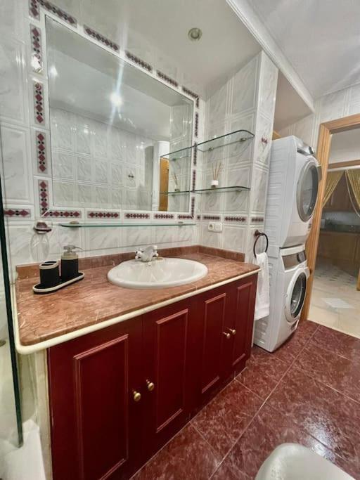 Apartamento Piso En En Primera Linea De Playa *