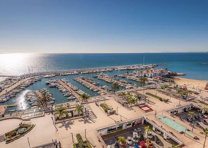 Piso En Marbella En Primera Linea De Playa